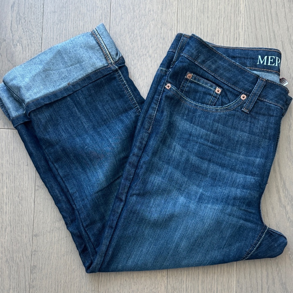 Cropped Women’s Blue Jeans